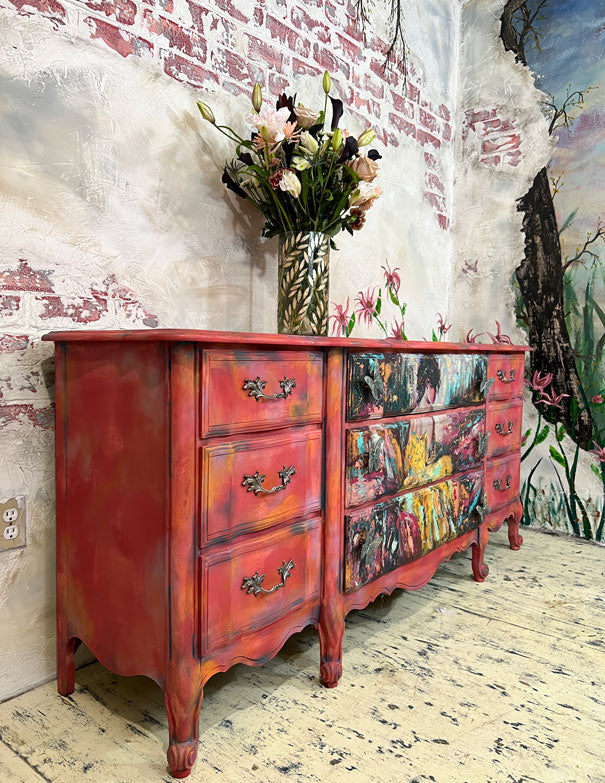 French Dresser/dresser/painted furniture/buffet/vanity