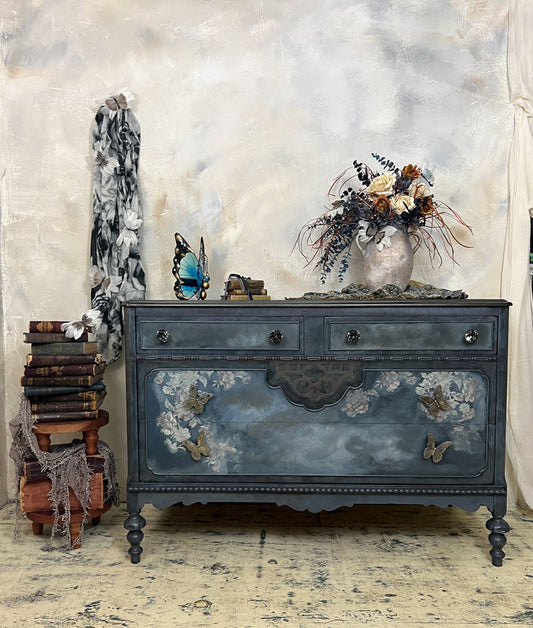 Dresser/buffet/painted furniture/vanity