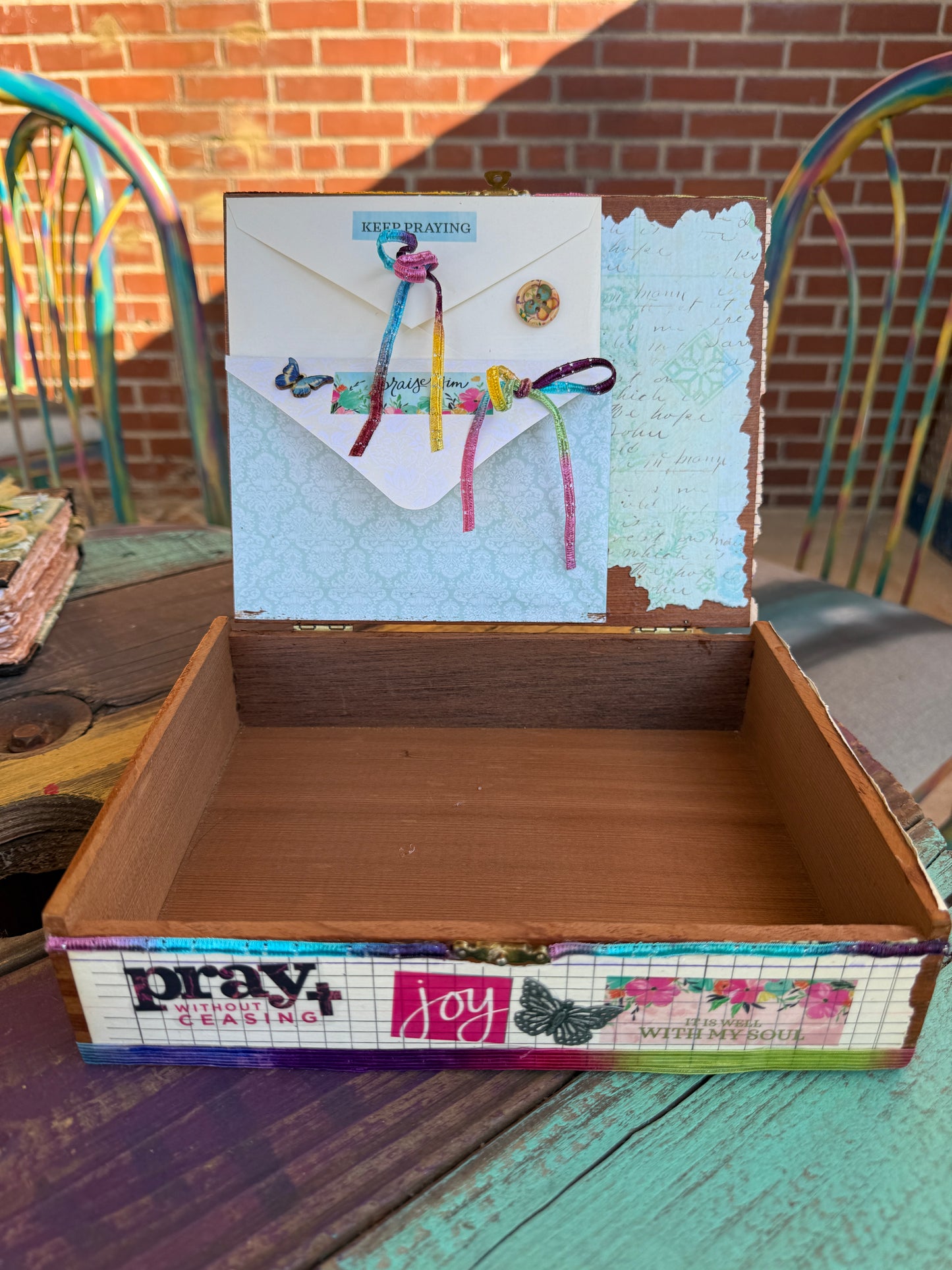 Prayers & Praise Memory Box