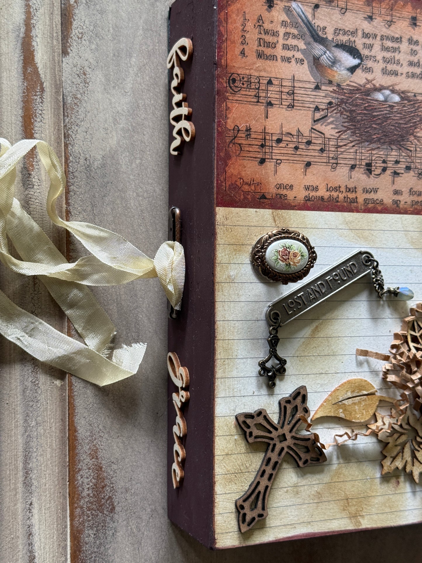 Keepsake Box : Holding Hope
